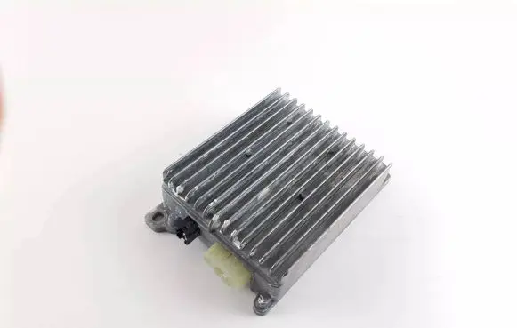BMW X5 F15 Battery control module 6817834 61426817834 0433576410