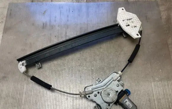 Chevrolet Captiva Front door window regulator with motor 96627080 A00115670180
