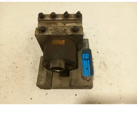 Mazda 323 ABS Pump GJ4A676E0 9408A 2053951