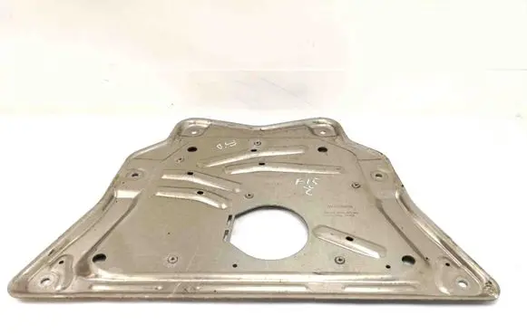 BMW X5 F15 Engine splash shield/under tray 6853814
