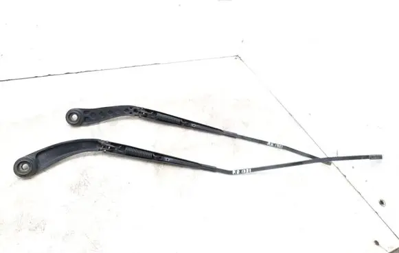 Fiat Freemont Front wiper blade arm 68087346AB 68087345AB