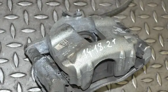 Fiat Tipo Front brake caliper