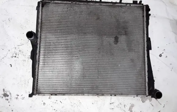 BMW X3 E83 Coolant radiator 34000139 3104593