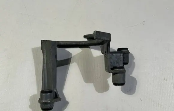 Chevrolet Corvette C7 Vacuum pump 22895342