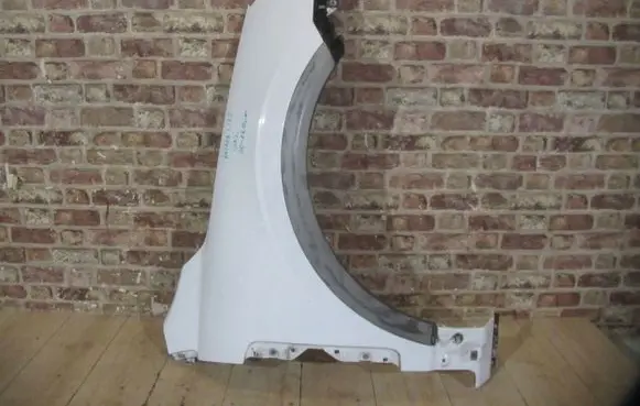 Opel Antara Fender