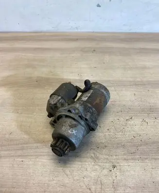 Nissan X-Trail T31 Starter motor 233008h300