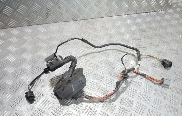 Jeep Patriot Rear door wiring loom 71844230