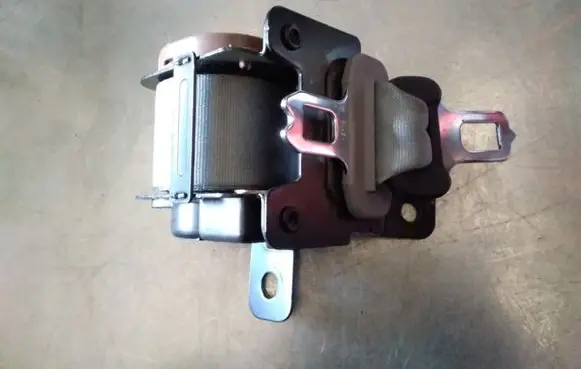 KIA Sorento Middle seatbelt (rear) C2122