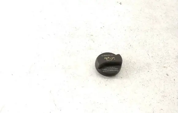Volkswagen PASSAT B5.5 Oil filler cap 026103485E
