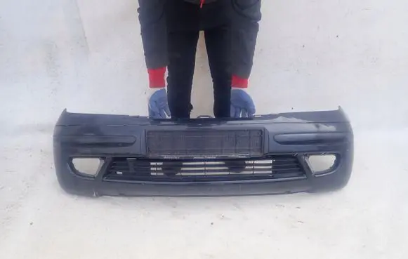 Mercedes-Benz Vaneo W414 Front bumper