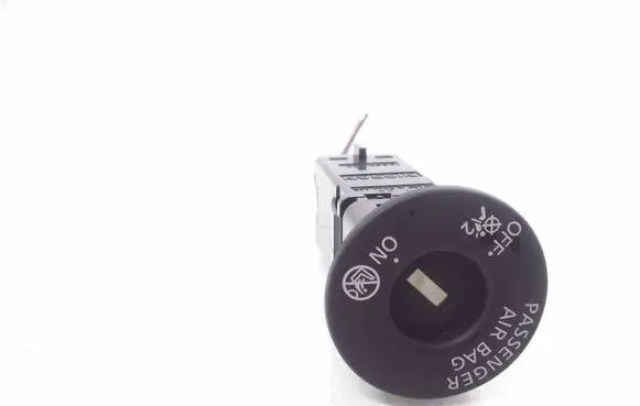 Passenger airbag on/off switch