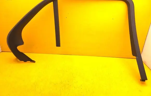 Mercedes-Benz GLE W167 Rear door window/glass frame A1677373300