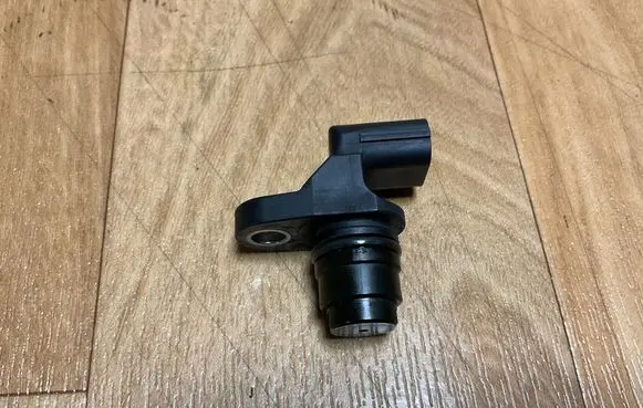 Honda Accord Camshaft position sensor 