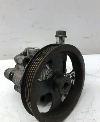 Toyota RAV 4 (XA20) Power steering pump 