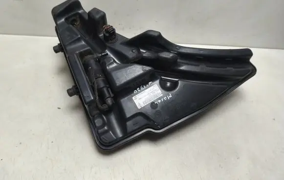 Porsche Macan (95B) Windshield washer fluid reservoir/tank 95B955451 95B955453