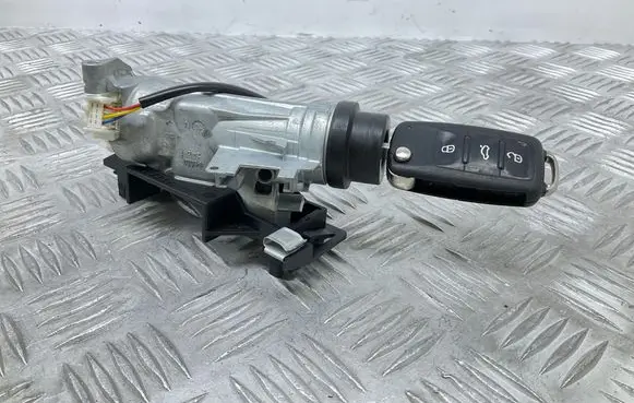 Skoda Yeti (5L) Ignition lock 5K0905865 3T0837202L 1K0905851