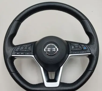 Nissan Leaf II (ZE1) Steering wheel