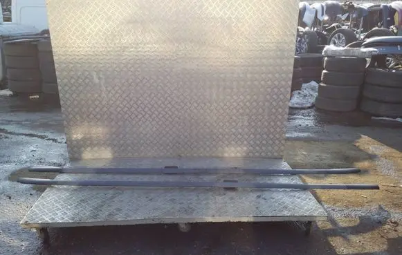 Mercedes-Benz Vito Viano W447 Roof bar rail 