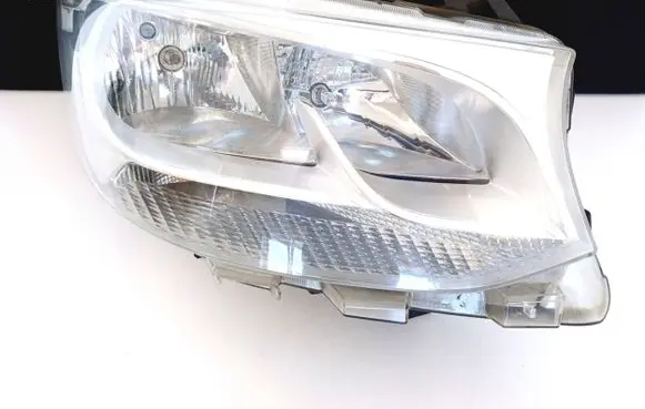 Mercedes-Benz Sprinter W907 W910 Headlight/headlamp A9109060100