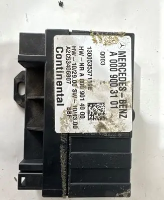 Mercedes-Benz E C207 W207 Fuel injection pump control unit/module A0009003101 130053537119E A0009014000