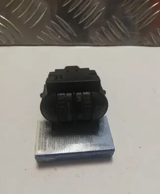 Volkswagen PASSAT B5 Headlight level height control switch 3B0941333C