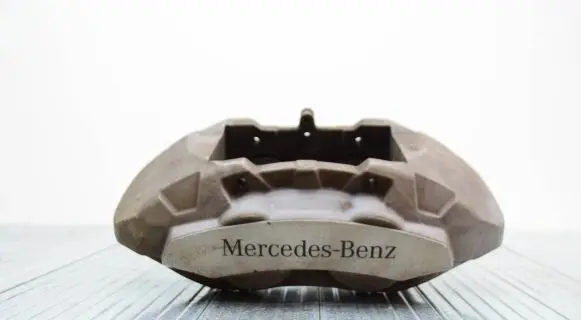 Mercedes-Benz GLC X253 C253 Front brake caliper