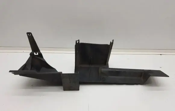 Renault Scenic II - Grand scenic II Intercooler air guide/duct channel 8200158149 43740027