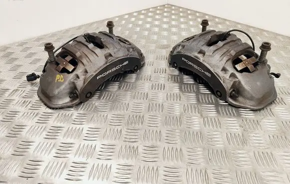 Porsche Cayenne (92A) Front brake caliper 7P5615105AK 7P5615106AK 7PP611512E