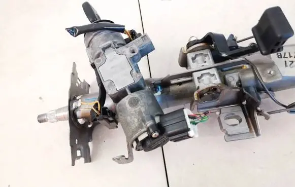 Toyota Avensis T250 Ignition lock