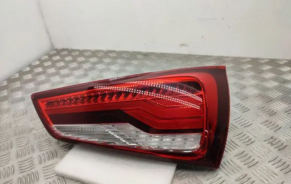 Rear/tail lights