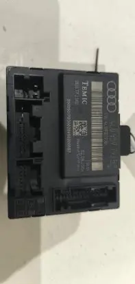 Audi Q7 4L Door control unit/module 4L0959793B