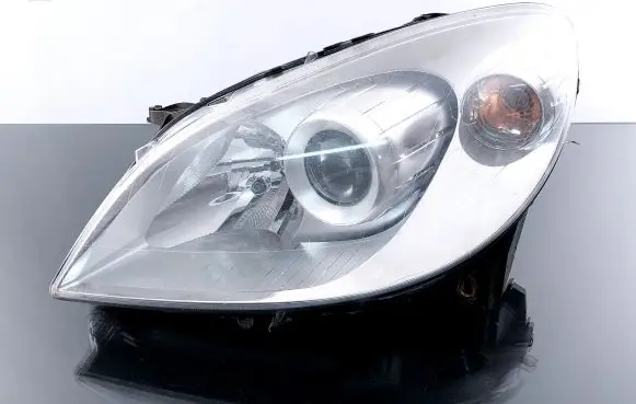 Mercedes-Benz B W245 Headlight/headlamp 0301220201 A1698201761 1305235881