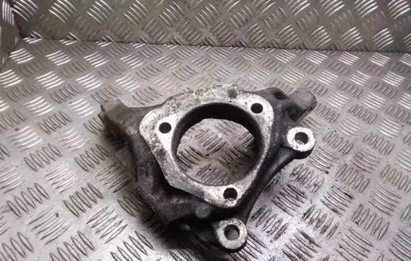 Opel Signum Front wheel hub spindle knuckle 13136699 13136699R