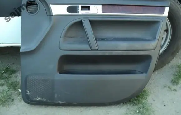 Volkswagen Touareg II Front door card panel trim BOCZEKTOUAREG