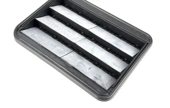 BMW i4 Quarter panel pressure vent 60829010