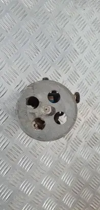 Nissan Terrano Power steering pump