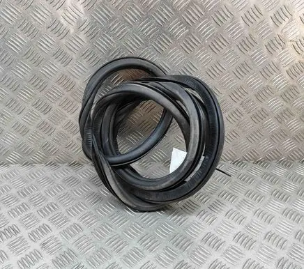 Rubber seal rear door
