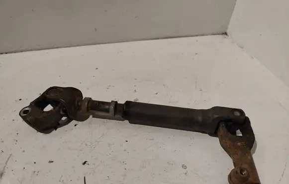 Toyota RAV 4 (XA30) Steering column universal joint 