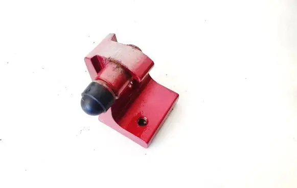 Audi Q7 4L Rear door lower hinge 7l0803402