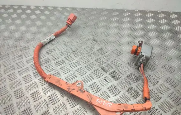 Toyota Yaris Positive cable (battery) 821H2K0030