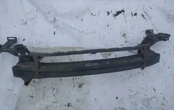 Skoda Octavia Mk2 (1Z) Front bumper cross member