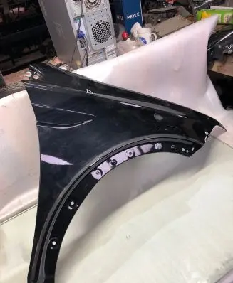 Volkswagen Taigo Fender