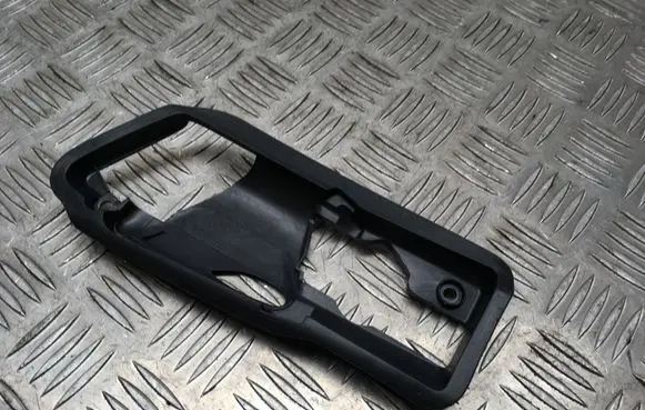Volkswagen Tiguan Front door interior handle 5N0837197