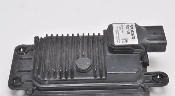 Volvo XC70 ACC Distronic radar sensor grill/trim 31381556