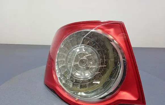 Volkswagen Jetta V Rear/tail lights 1K5945095G