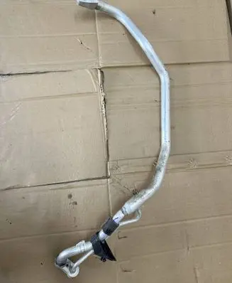 Audi Q7 4M Air conditioning (A/C) pipe/hose 4M0816738M