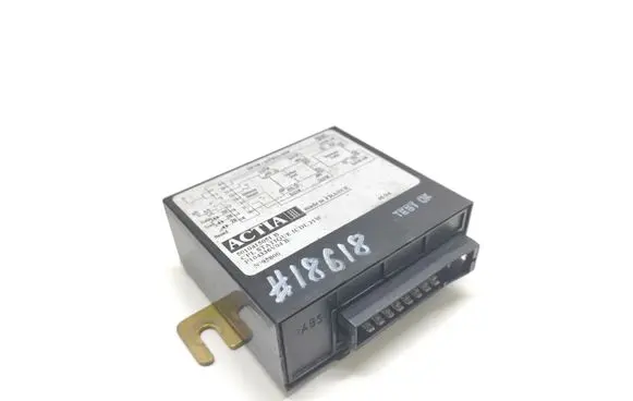 Renault Megane II Light relay 5010415051B P104336V04B
