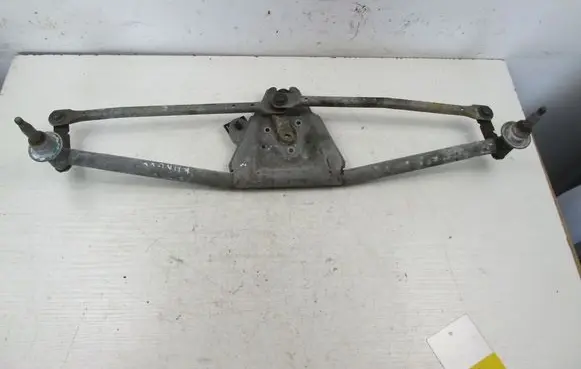 Renault Kangoo I Front wiper linkage 