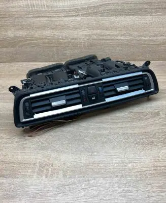 BMW 7 F01 F02 F03 F04 Dash center air vent grill 9115859