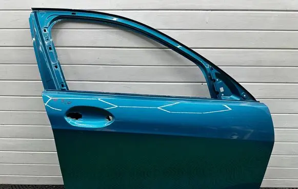 BMW 1 F40 Front door 